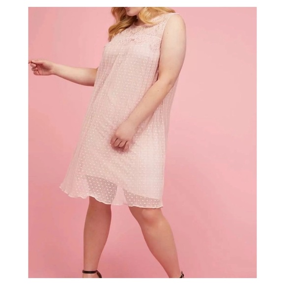 sleeveless pleated midi dress